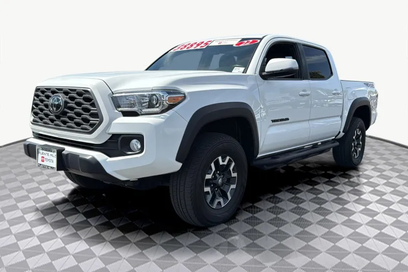 2022 Toyota Tacoma TRD Off-Road photo 1