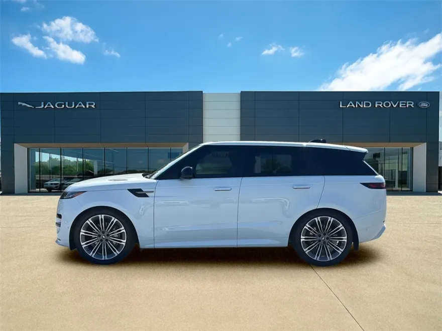 2025 Land Rover Range Rover Sport SE photo 1