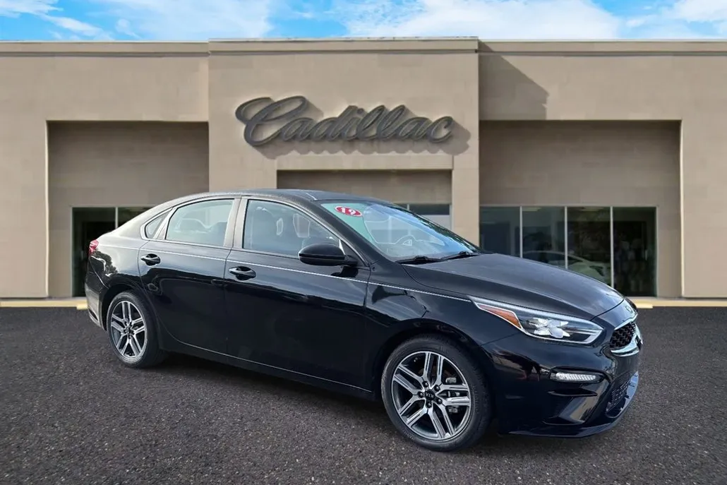 2019 Kia Forte S photo 1