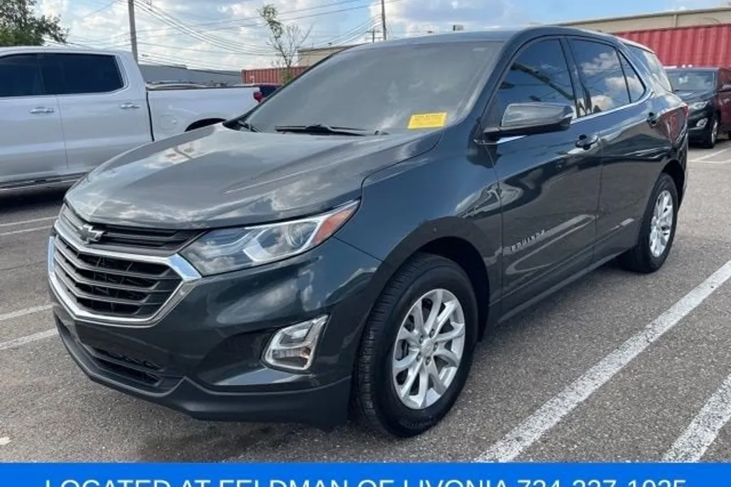 2019 Chevrolet Equinox LT photo 1