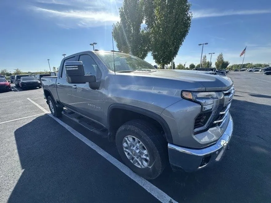 2024 Chevrolet Silverado 2500HD LTZ photo 1