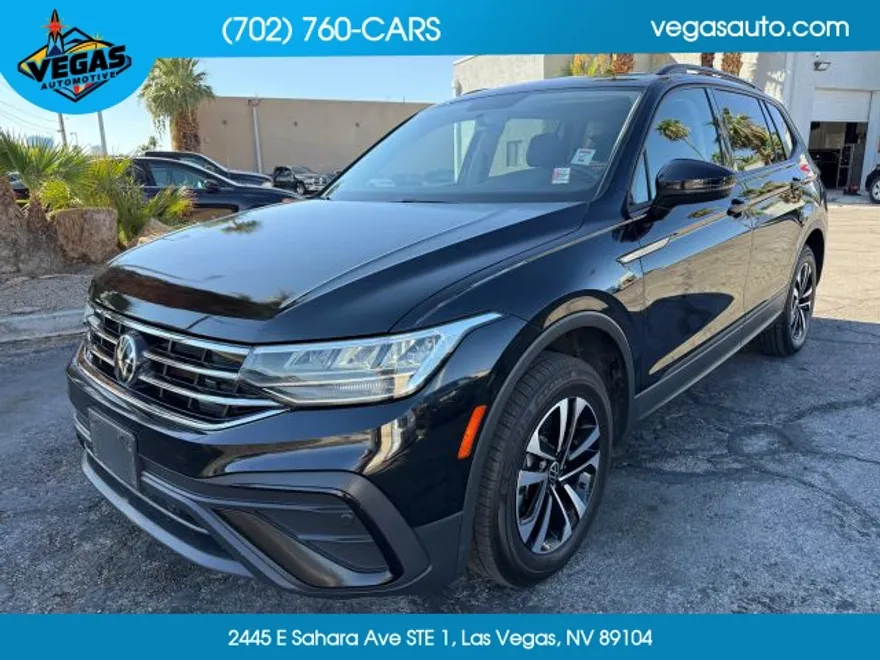 2022 Volkswagen Tiguan Sport photo 1