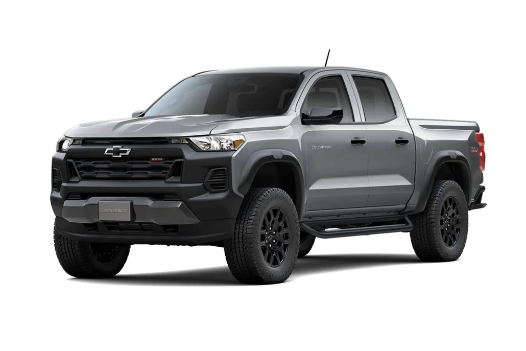 2025 Chevrolet Colorado Trail Boss photo 1