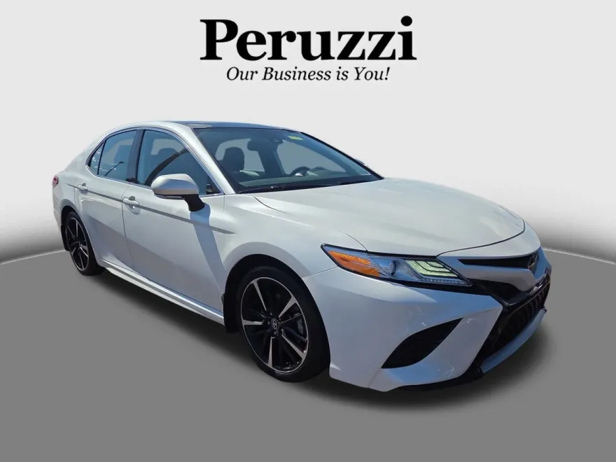 2020 Toyota Camry XSE photo 1