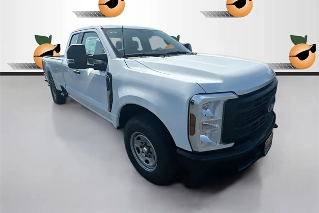 2025 Ford F-250 XL photo 1