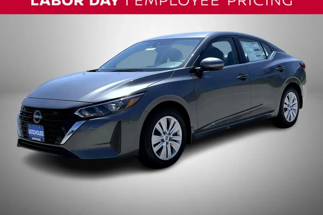 2025 Nissan Sentra S photo 1