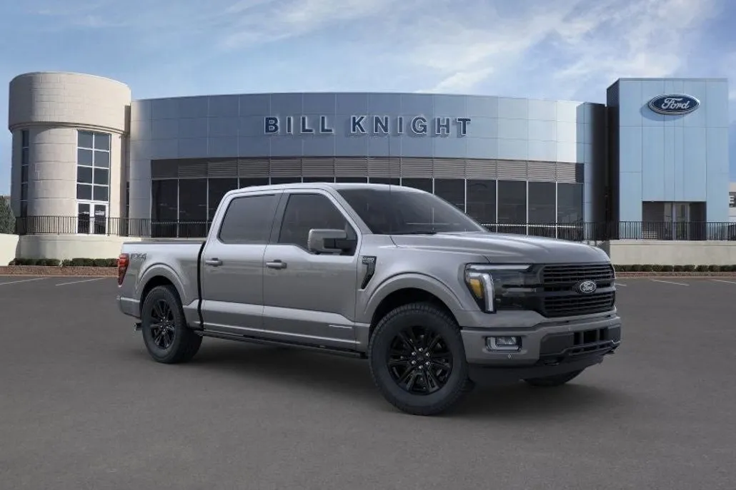 2025 Ford F-150 Platinum photo 1
