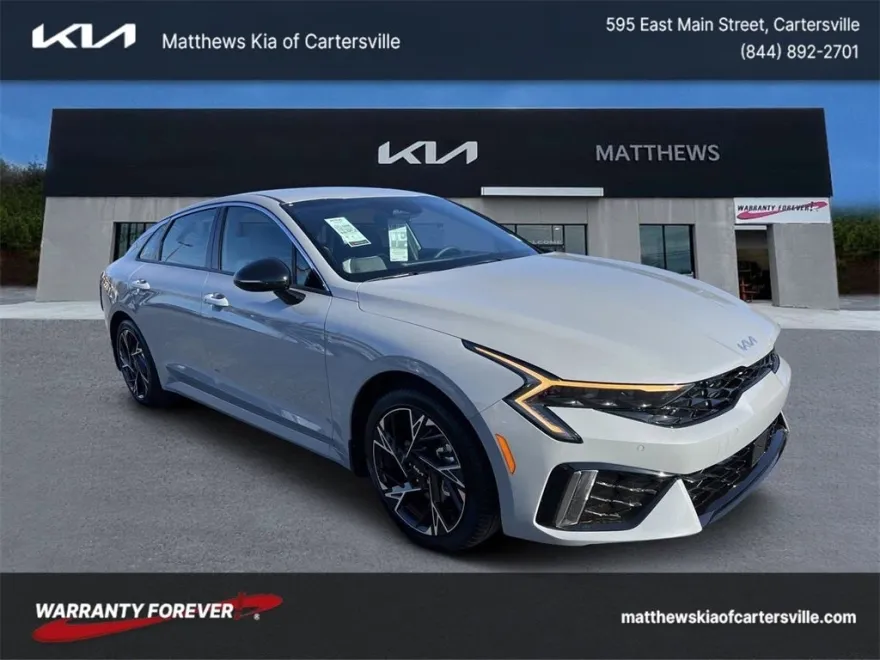 2025 Kia K5 GT-Line photo 1
