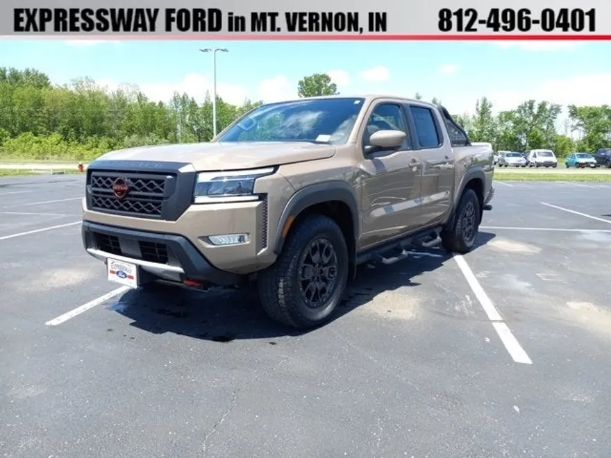 2022 Nissan Frontier PRO-4X photo 1