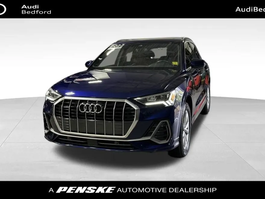 2022 Audi Q3 45 TFSI S line Premium photo 1