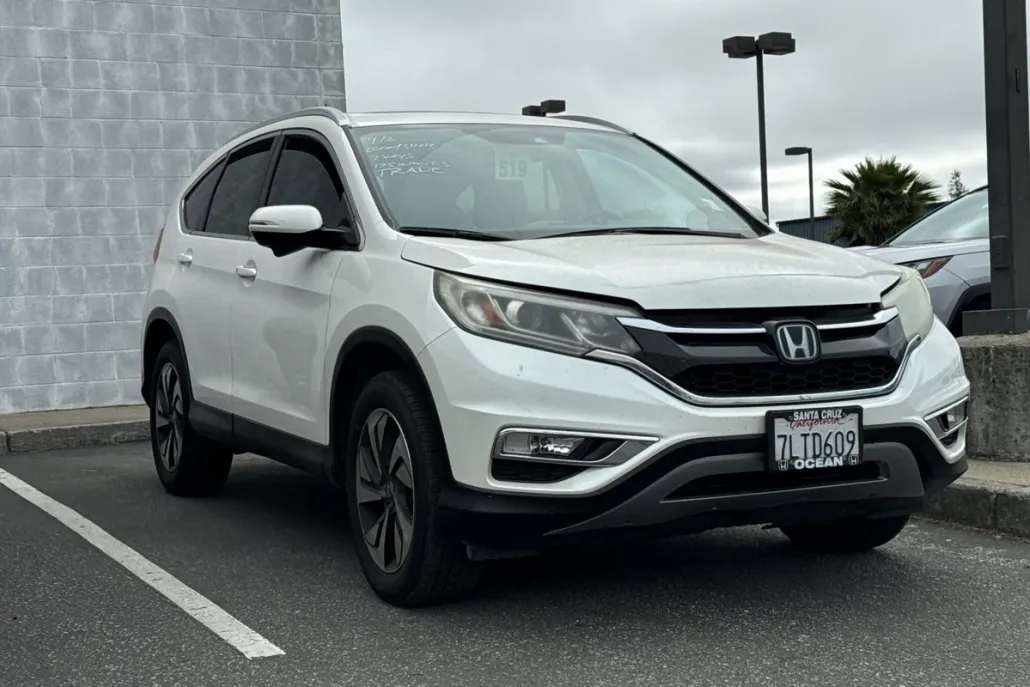 2015 Honda CR-V Touring photo 1