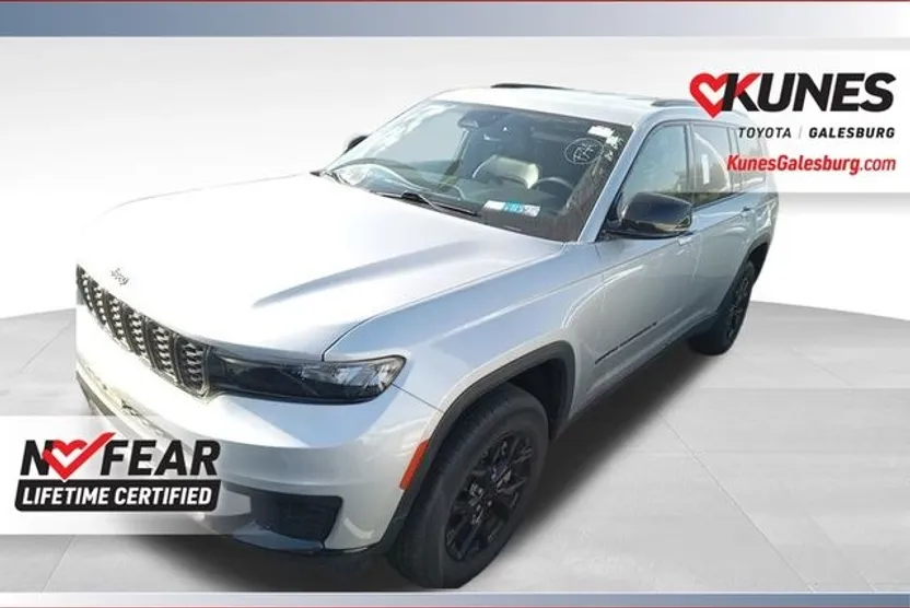 2024 Jeep Grand Cherokee Laredo Altitude photo 1