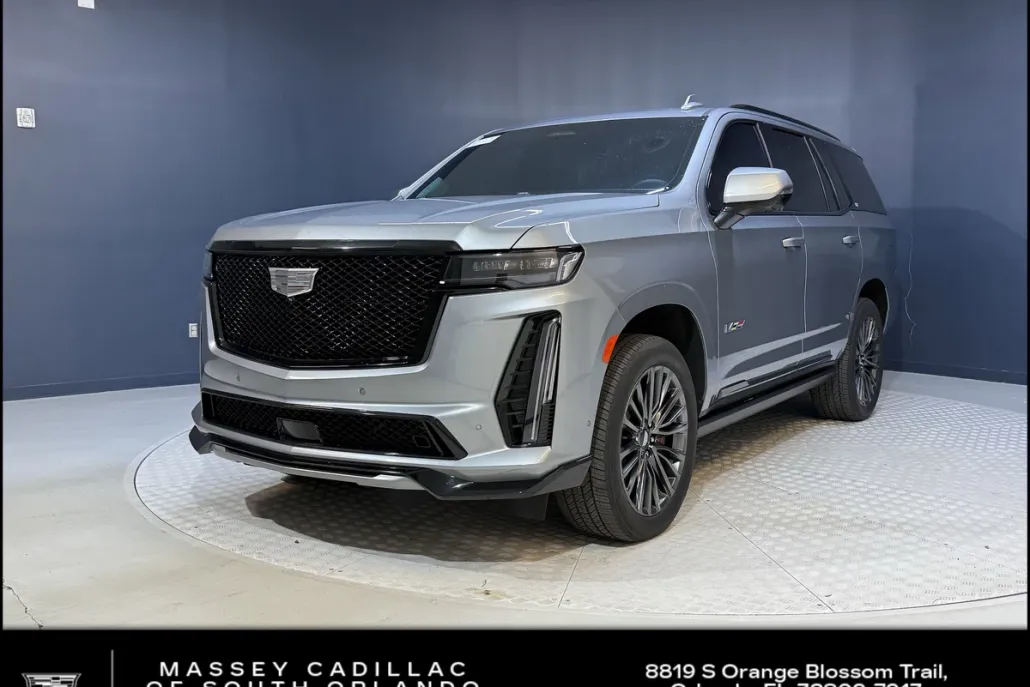 2023 Cadillac Escalade V-Series photo 1