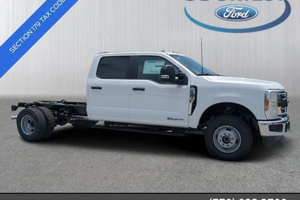 2025 Ford F-350 photo 1