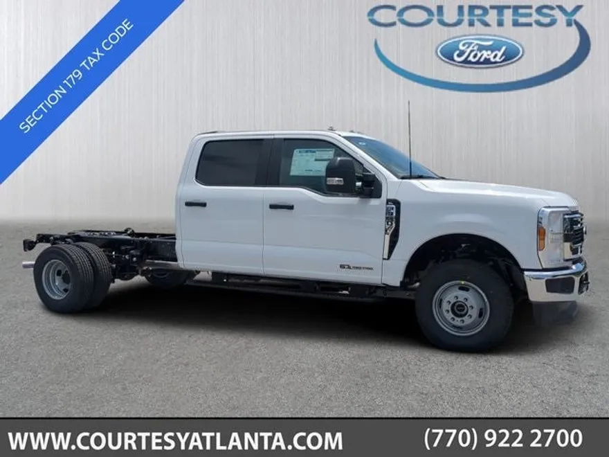 2025 Ford F-350 photo 1