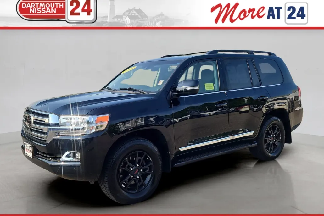 2019 Toyota Land Cruiser photo 1