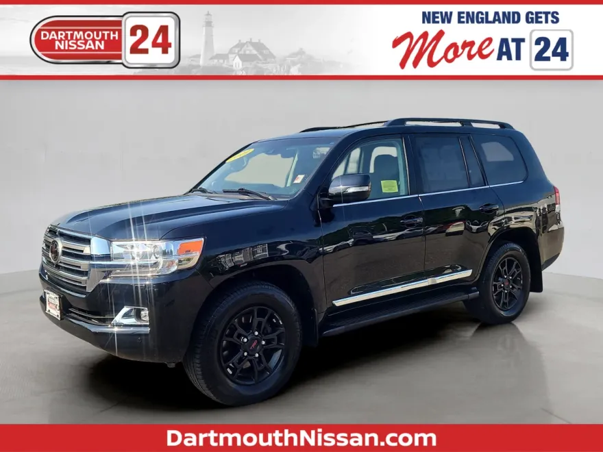 2019 Toyota Land Cruiser photo 1