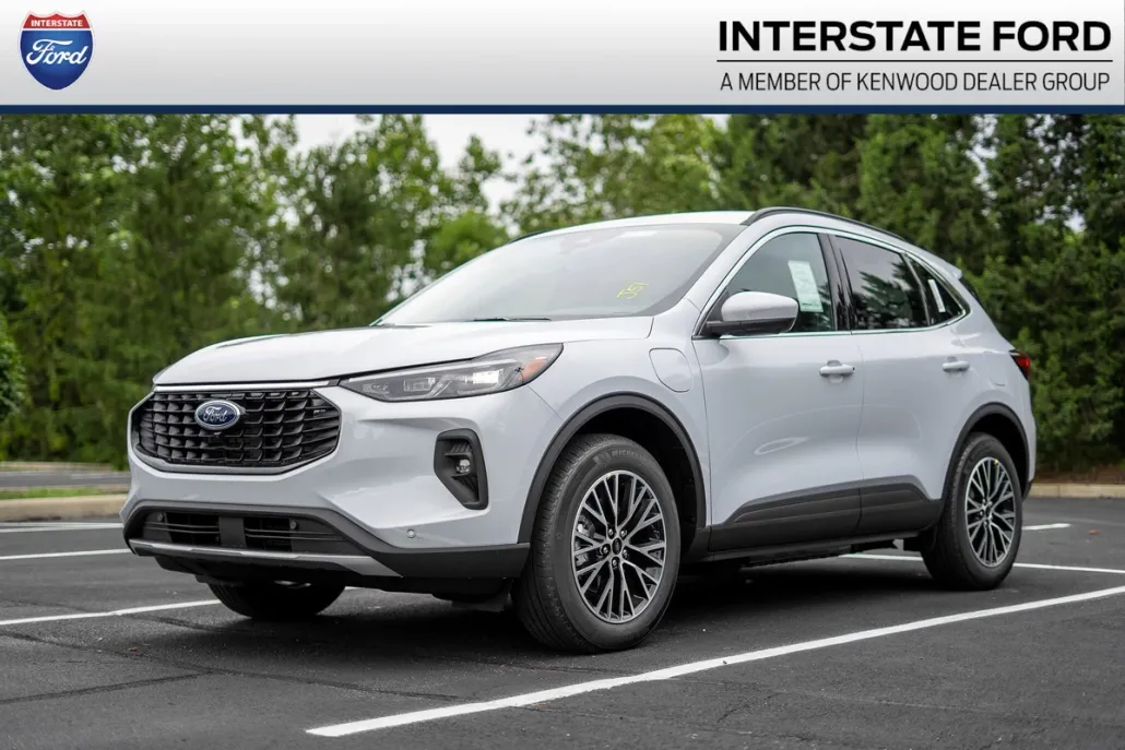 2025 Ford Escape photo 1