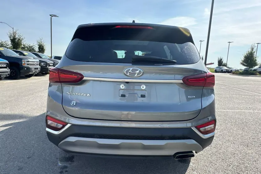 2019 Hyundai Santa Fe Ultimate photo 1