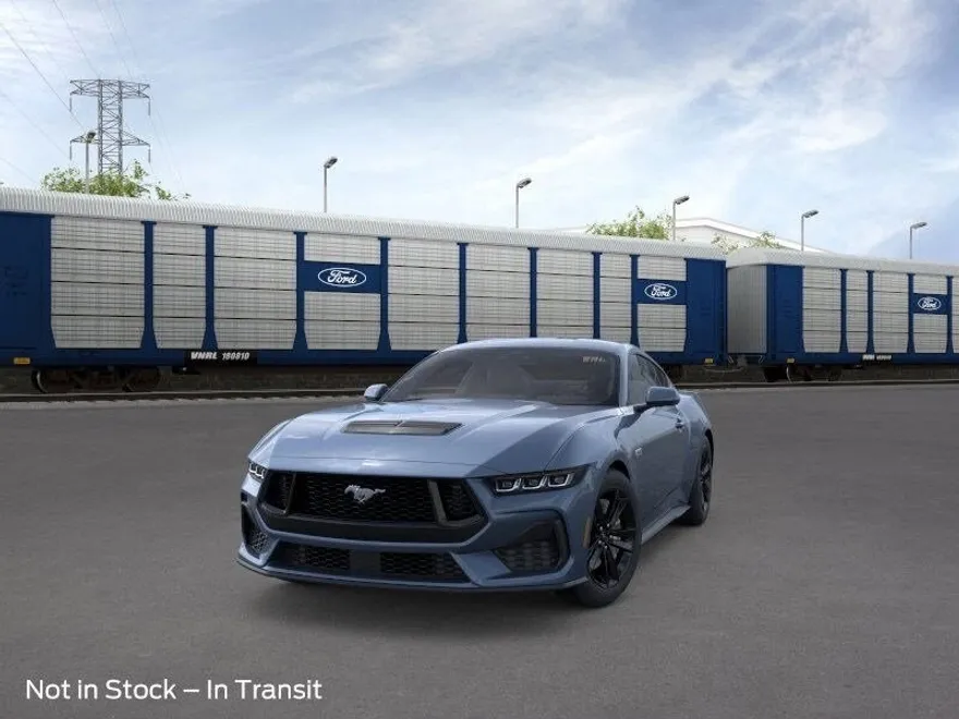 2025 Ford Mustang GT photo 1