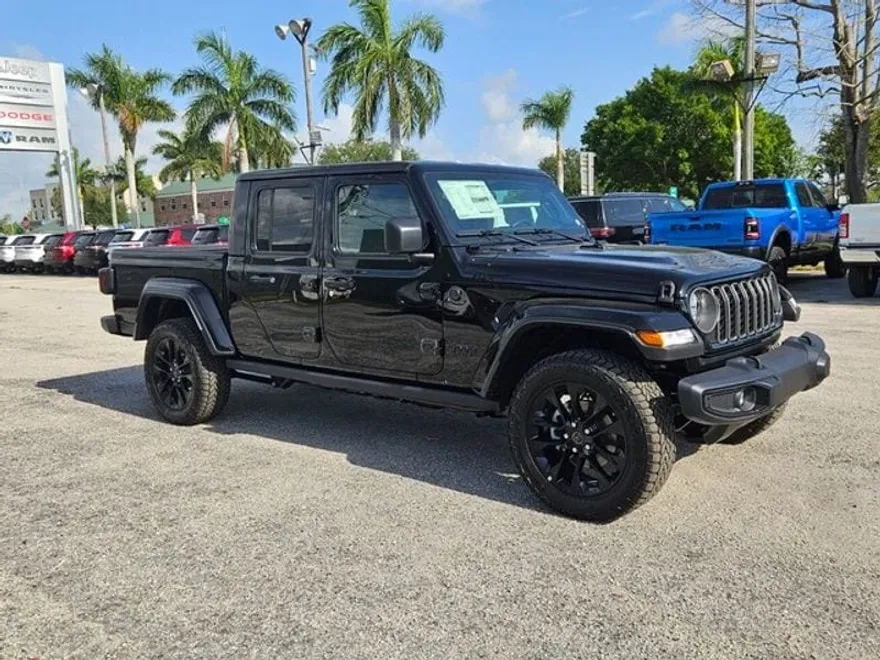 2025 Jeep Gladiator Sport photo 1