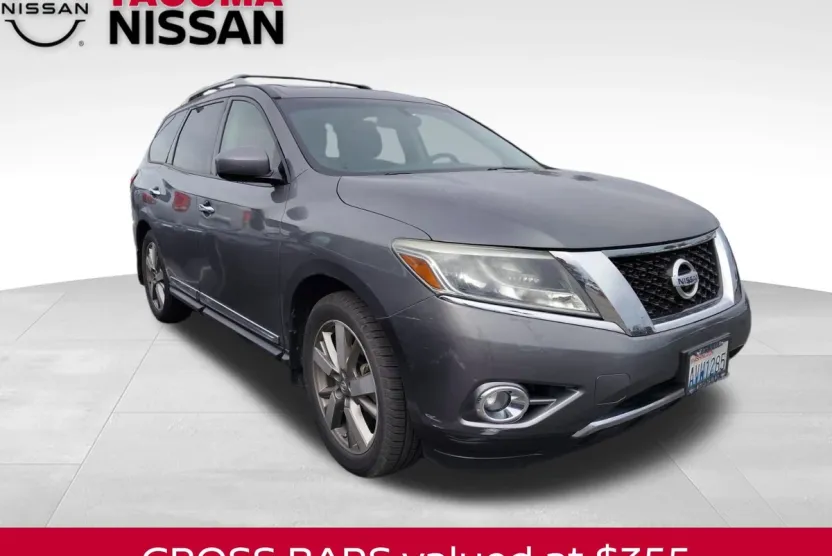 2015 Nissan Pathfinder Platinum photo 1