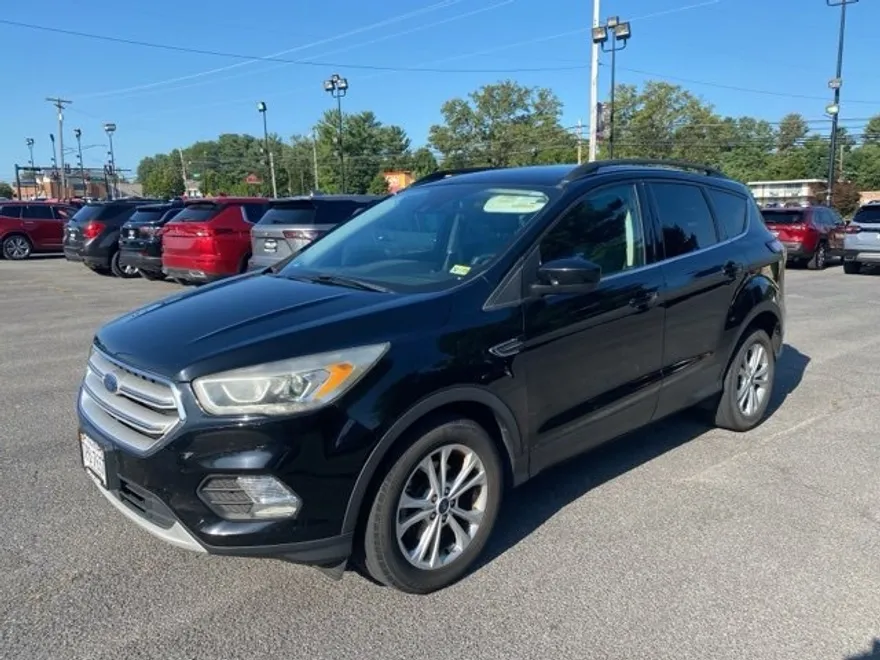 2018 Ford Escape SEL photo 1