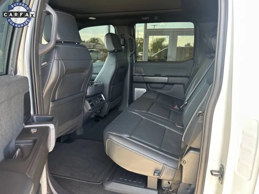 2024 Ford F-150 Lariat photo 1