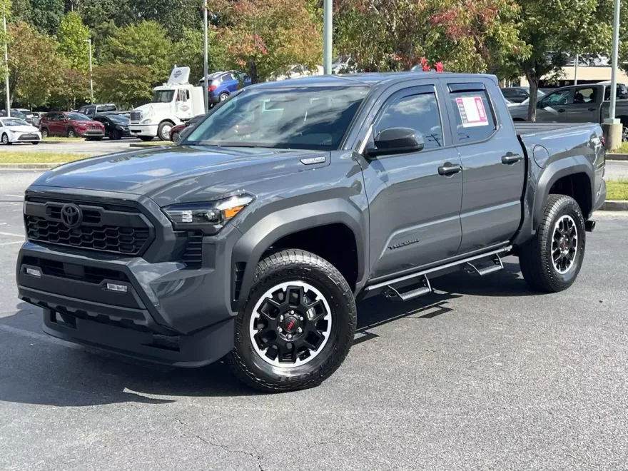 2025 Toyota Tacoma TRD Off-Road photo 1
