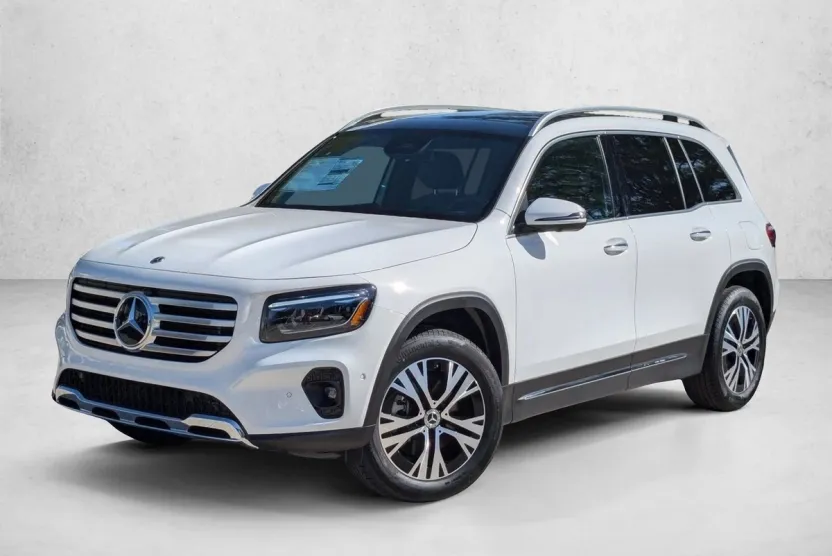 2025 Mercedes Benz GLB 250 photo 1