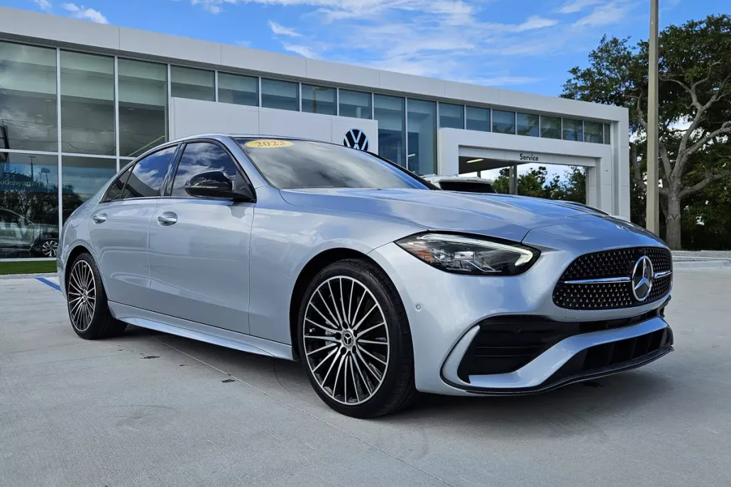 2023 Mercedes Benz C 300 photo 1