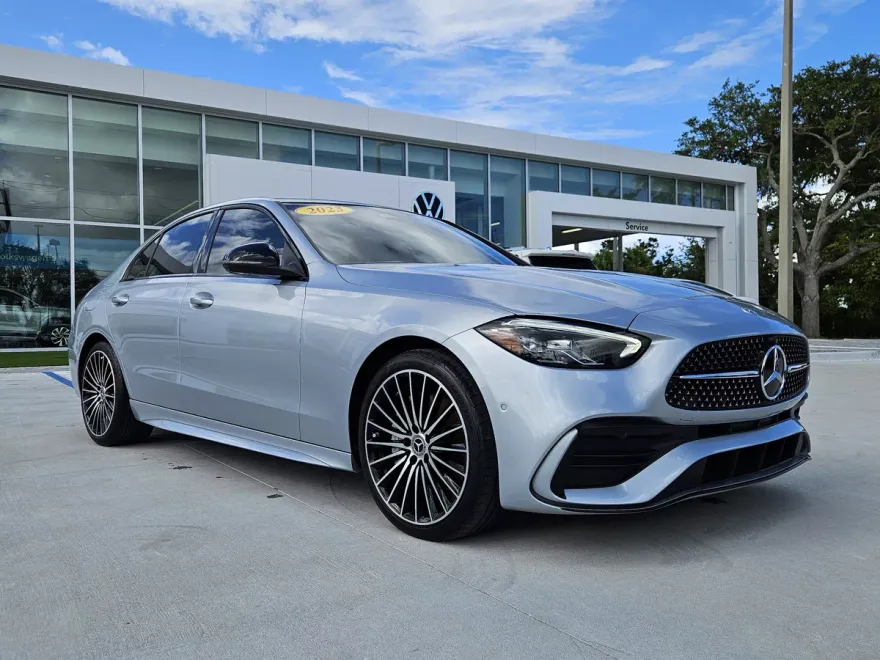 2023 Mercedes Benz C 300 photo 1