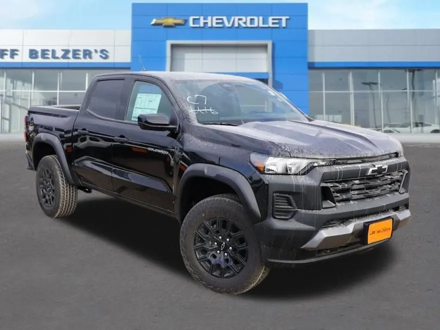 2026 Chevrolet Colorado Trail Boss photo 1