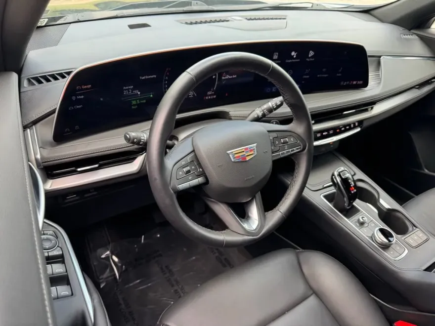 2025 Cadillac XT4 Premium Luxury photo 1