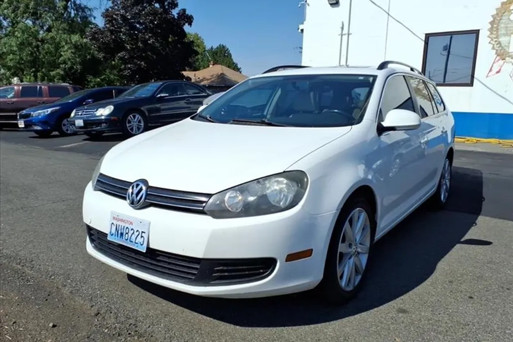 2012 Volkswagen Jetta SportWagen photo 1