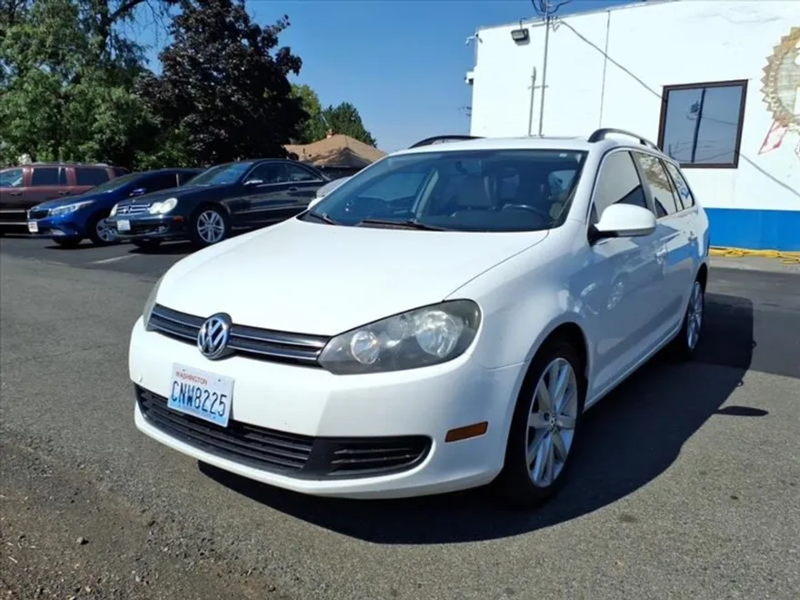 2012 Volkswagen Jetta SportWagen photo 1