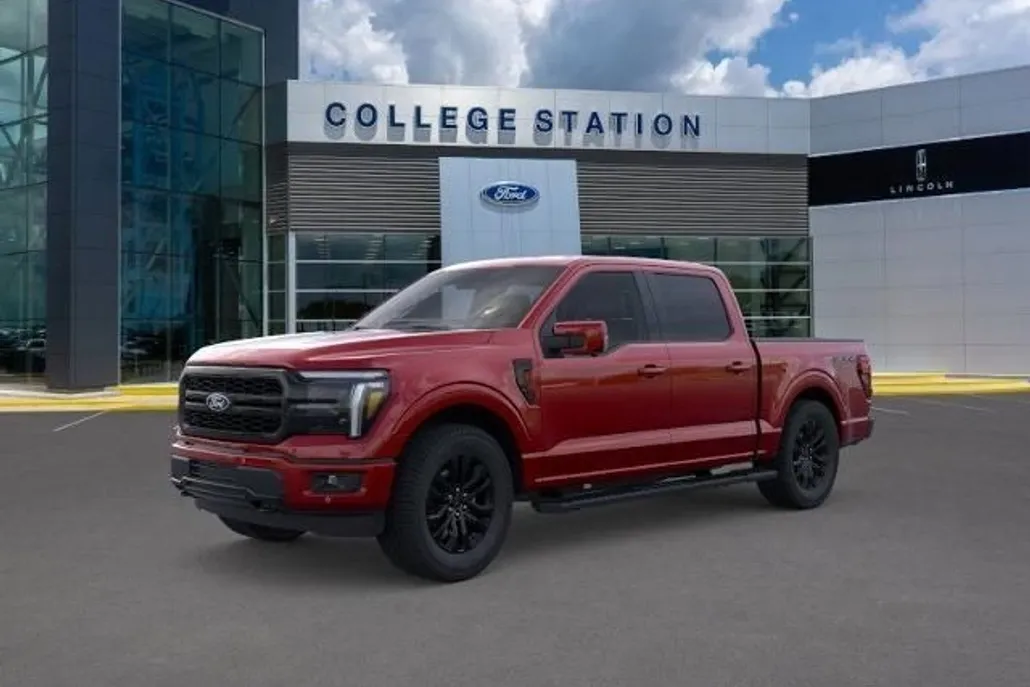 2025 Ford F-150 Lariat photo 1