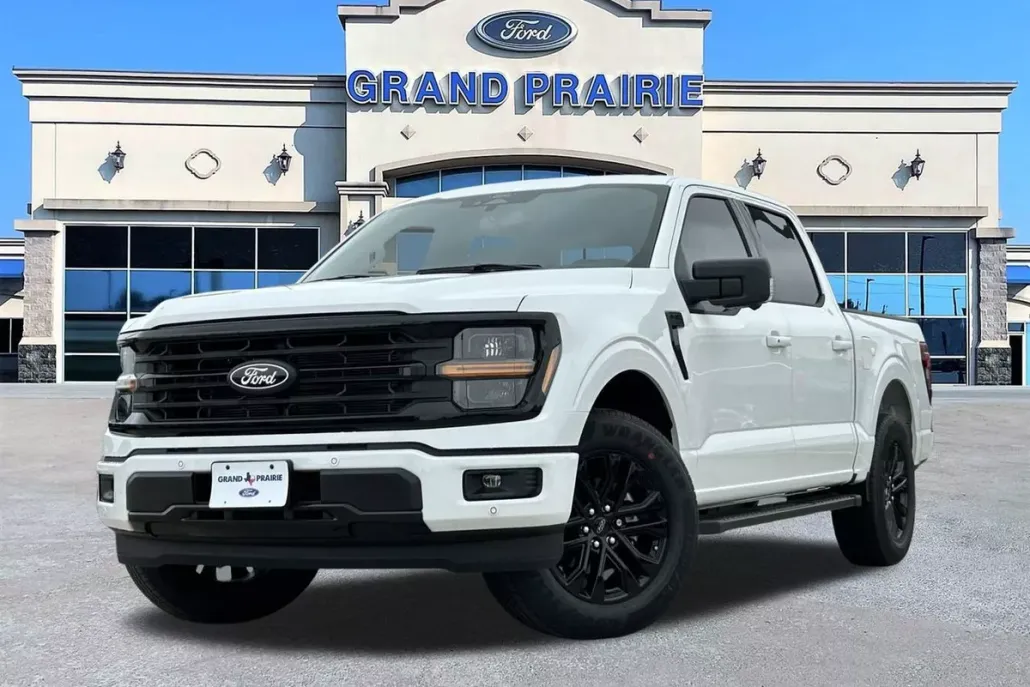 2025 Ford F-150 XLT photo 1
