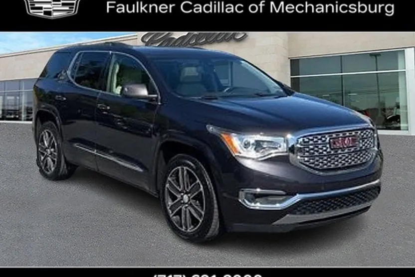 2017 Gmc Acadia Denali photo 1