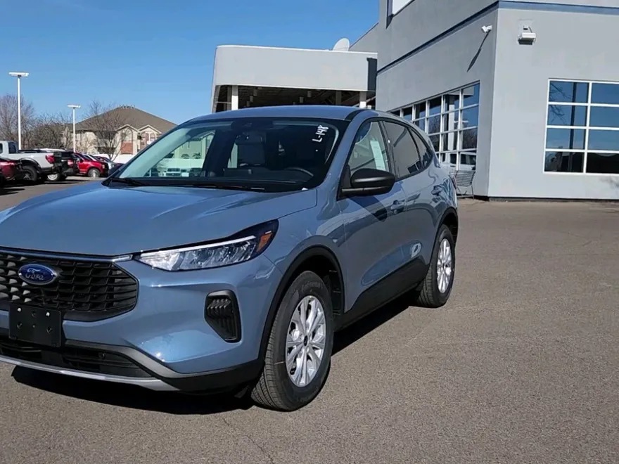 2025 Ford Escape Active photo 1