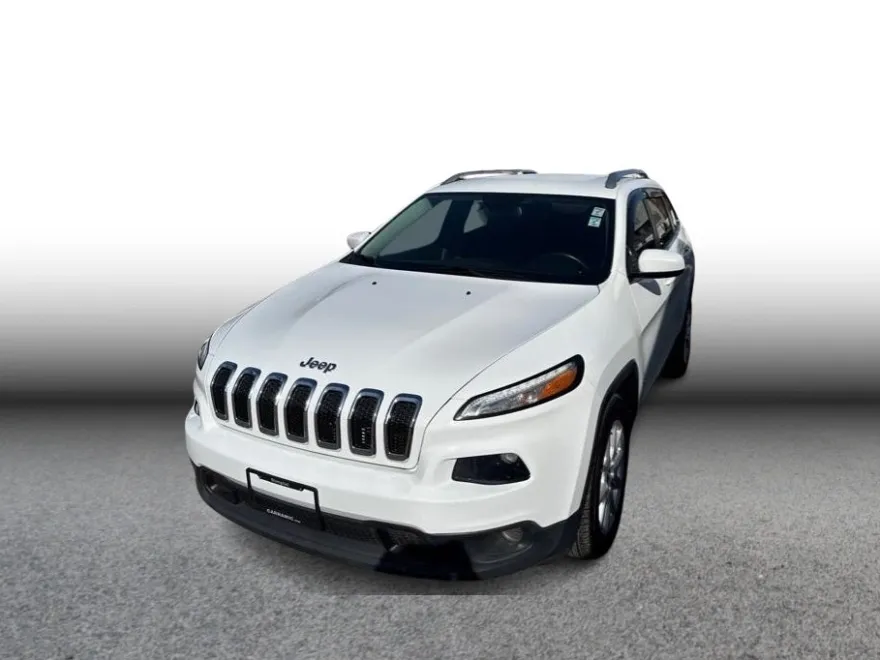 2018 Jeep Cherokee Latitude Sport photo 1