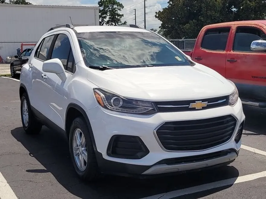2018 Chevrolet Trax LT photo 1