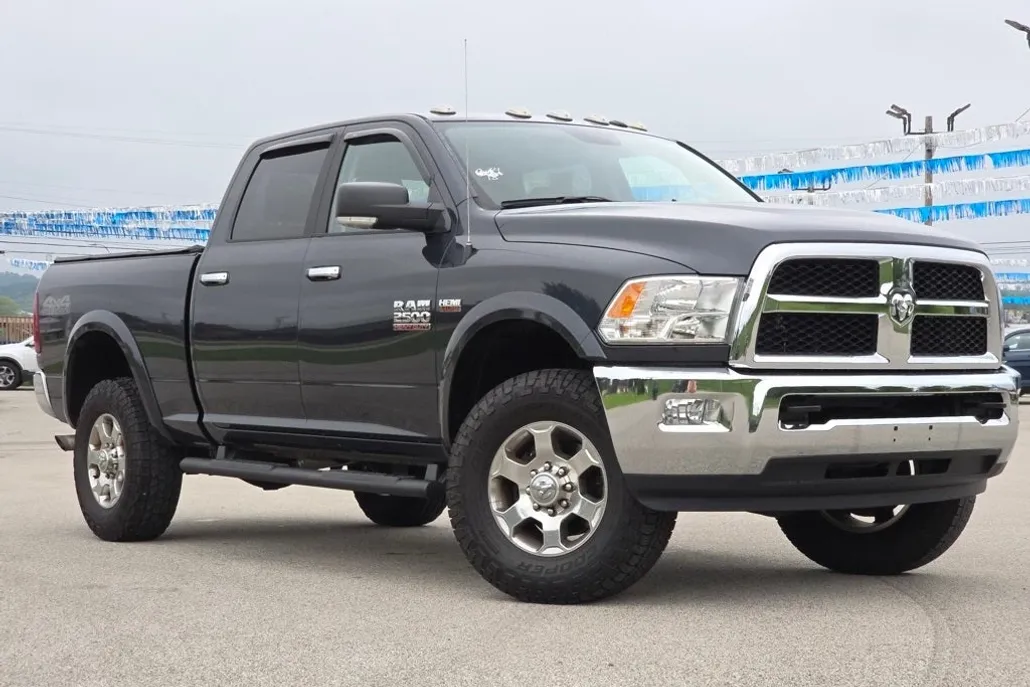 2018 Ram 2500 SLT photo 1