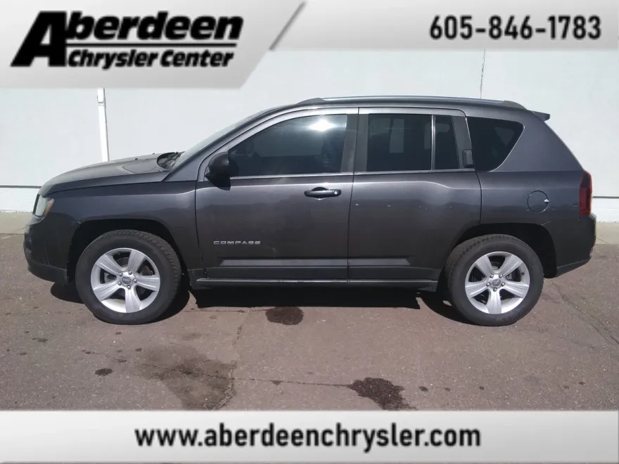 2014 Jeep Compass Sport photo 1