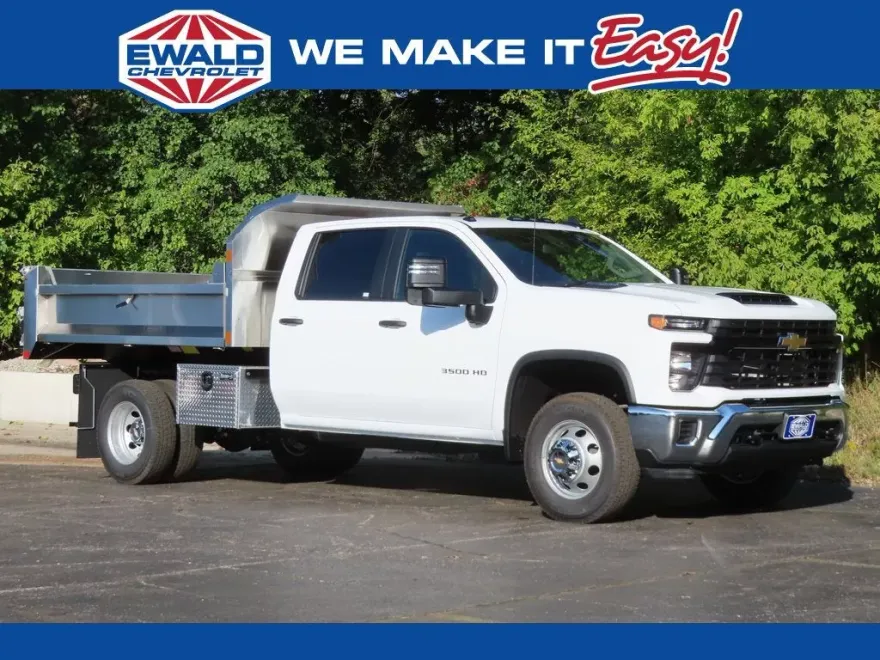 2025 Chevrolet Silverado 3500HD Work Truck photo 1