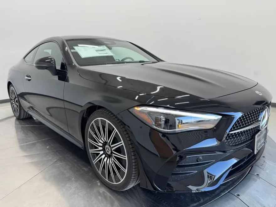 2026 Mercedes Benz CLE 300 4MATIC photo 1