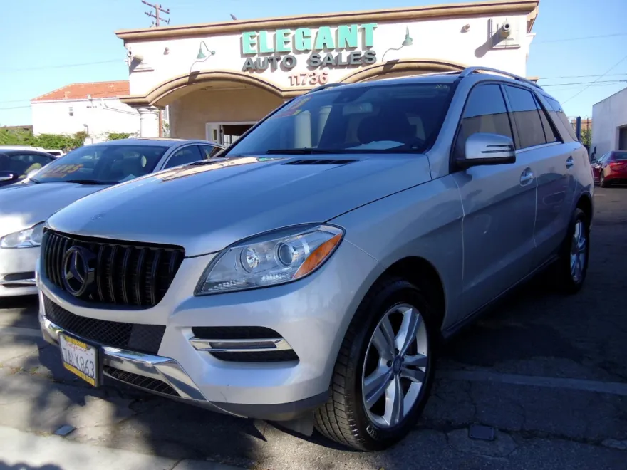 2013 Mercedes Benz ML 4MATIC 350 BlueTEC photo 1