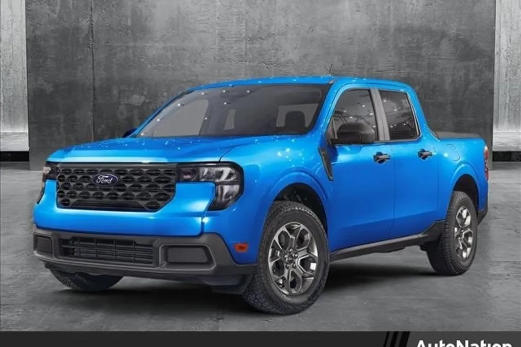 2025 Ford Maverick XLT photo 1