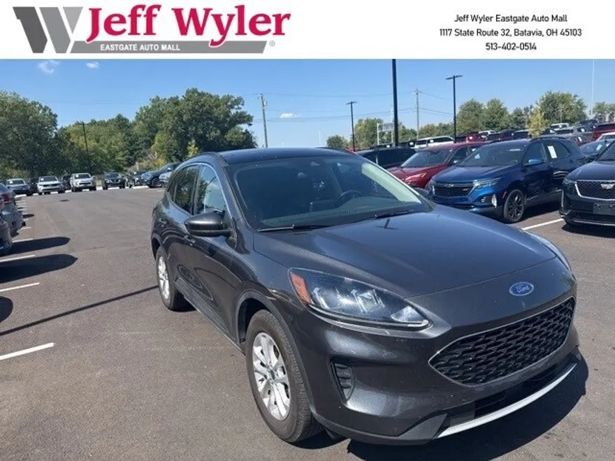 2020 Ford Escape SE photo 1