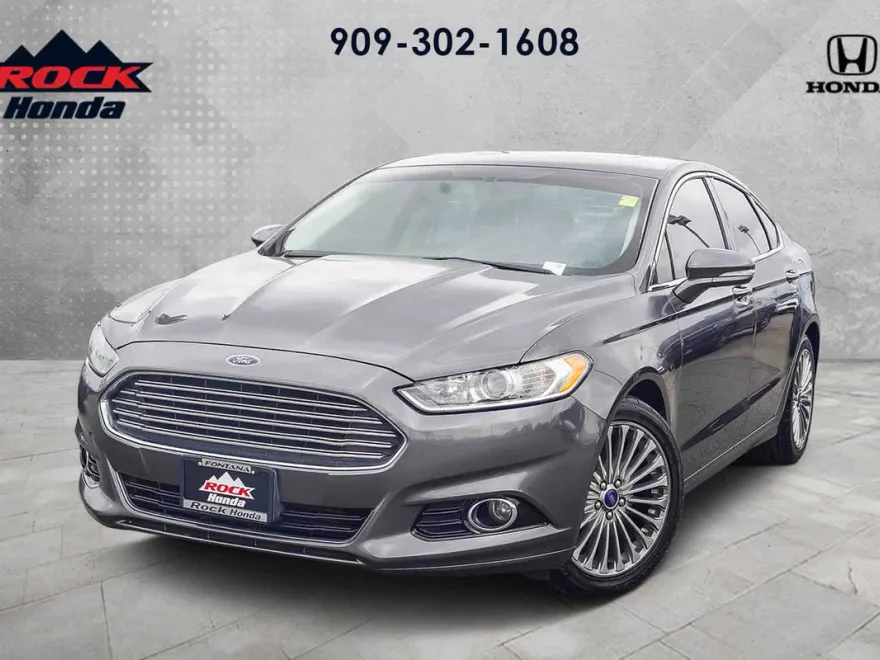 2015 Ford Fusion Titanium photo 1